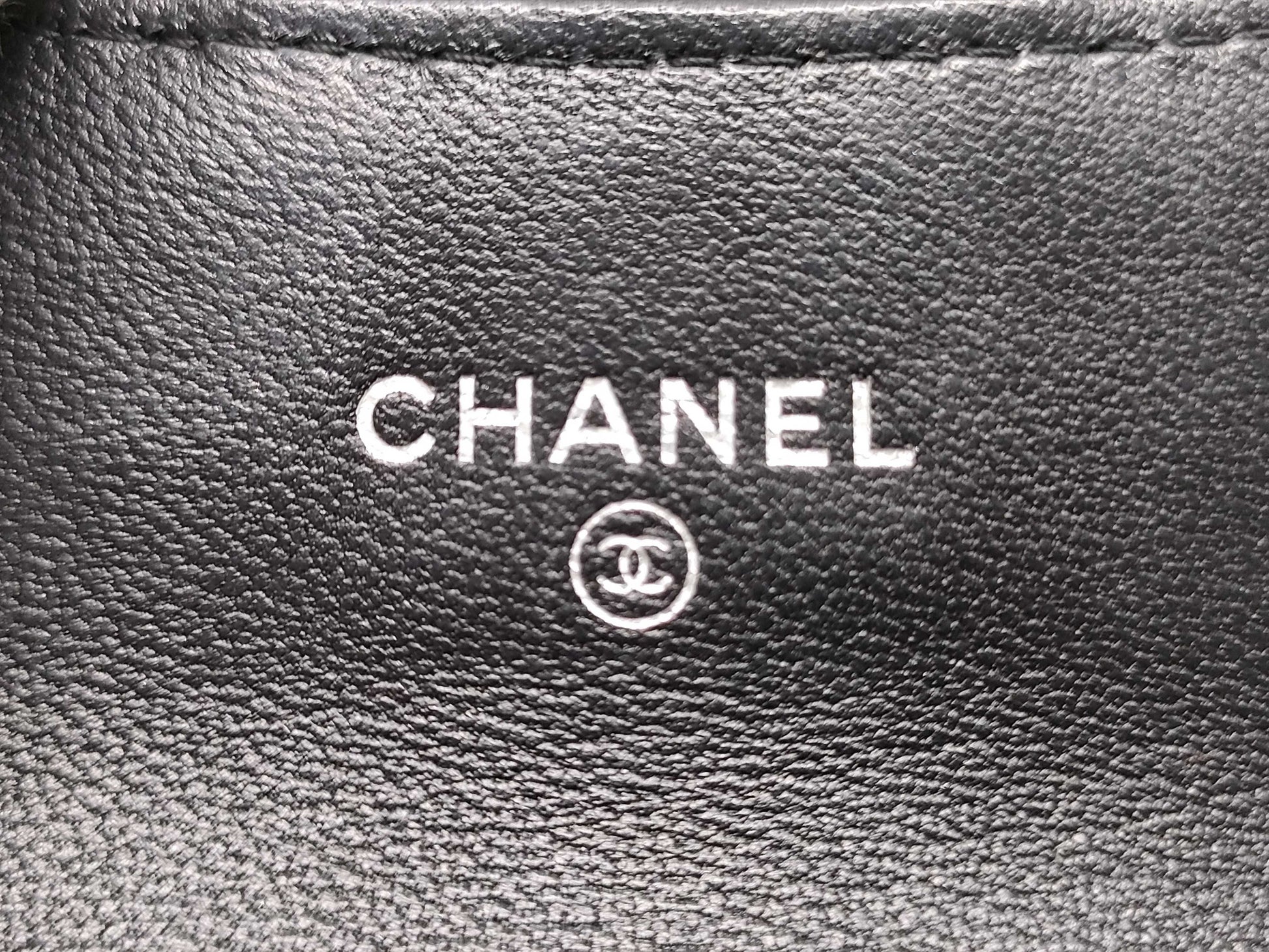 CHANEL Classic Mini Chain Wallet Matelasse, Black, Lambskin, AP0238, Size 30
