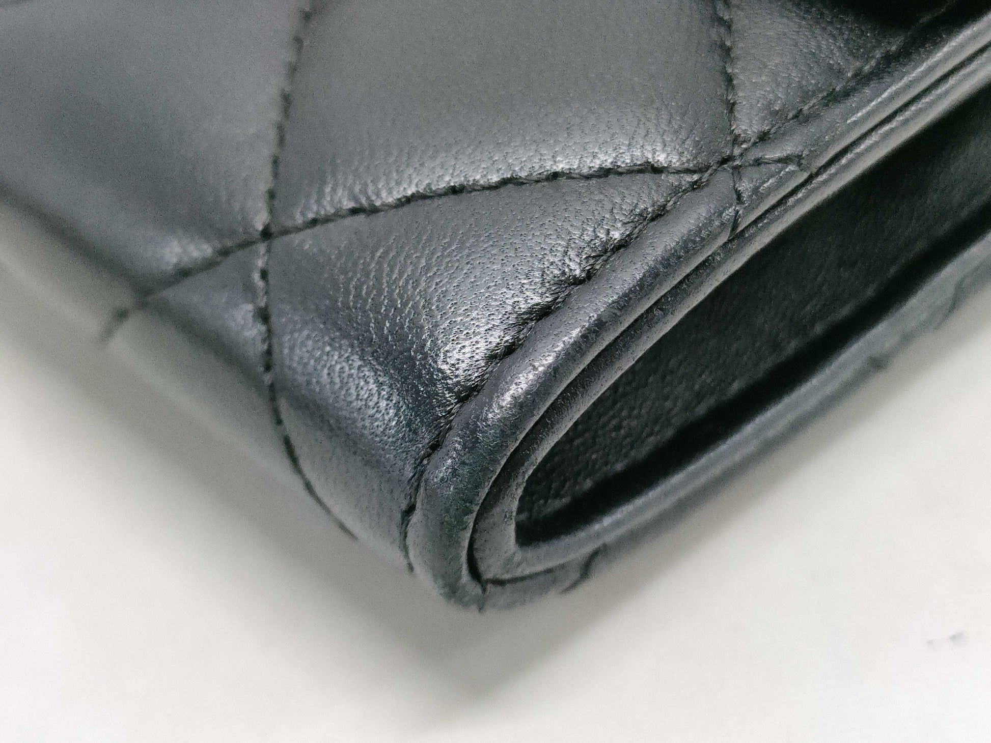 CHANEL Classic Mini Chain Wallet Matelasse, Black, Lambskin, AP0238, Size 30