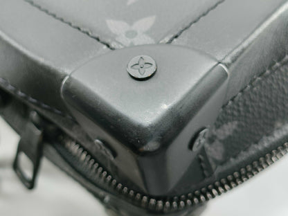 LOUIS VUITTON M44730 Soft Trunk Monogram Eclipse M44730 Shoulder Bag