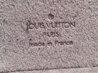 LOUIS VUITTON Epi Cannes M48032 A20915 Vertical Vanity Bag in Epi Leather Noir with Padlock, Key, and Pouch