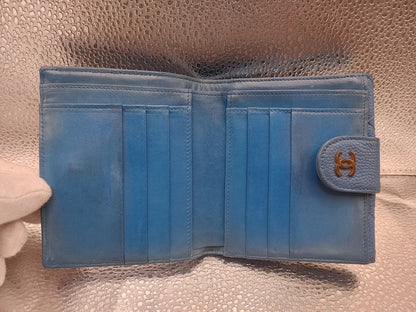 CHANEL Bicolor Double-Hook Compact Wallet with Seal 4773277 Caviar Skin Blue Wallet