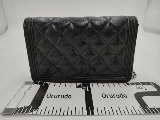 CHANEL Boy Chanel Caviar Skin Chain Wallet with Random Plate Shoulder Bag