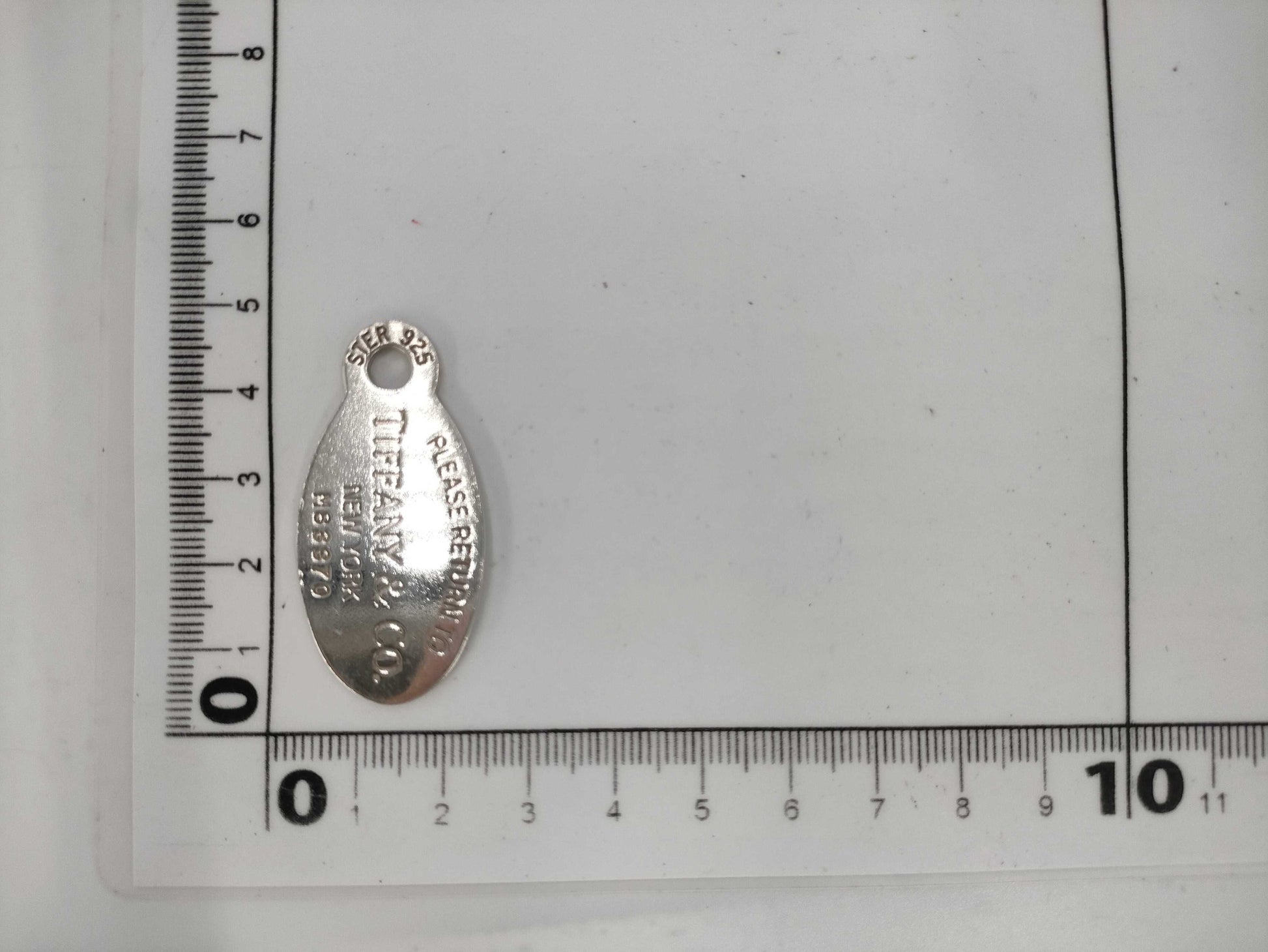Tiffany & Co. Return to Necklace 11.1g Pendant