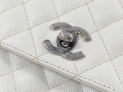 CHANEL Matelasse Plastic Chain Handbag