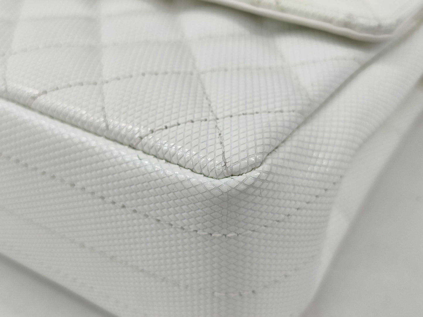 CHANEL Matelasse Plastic Chain Handbag