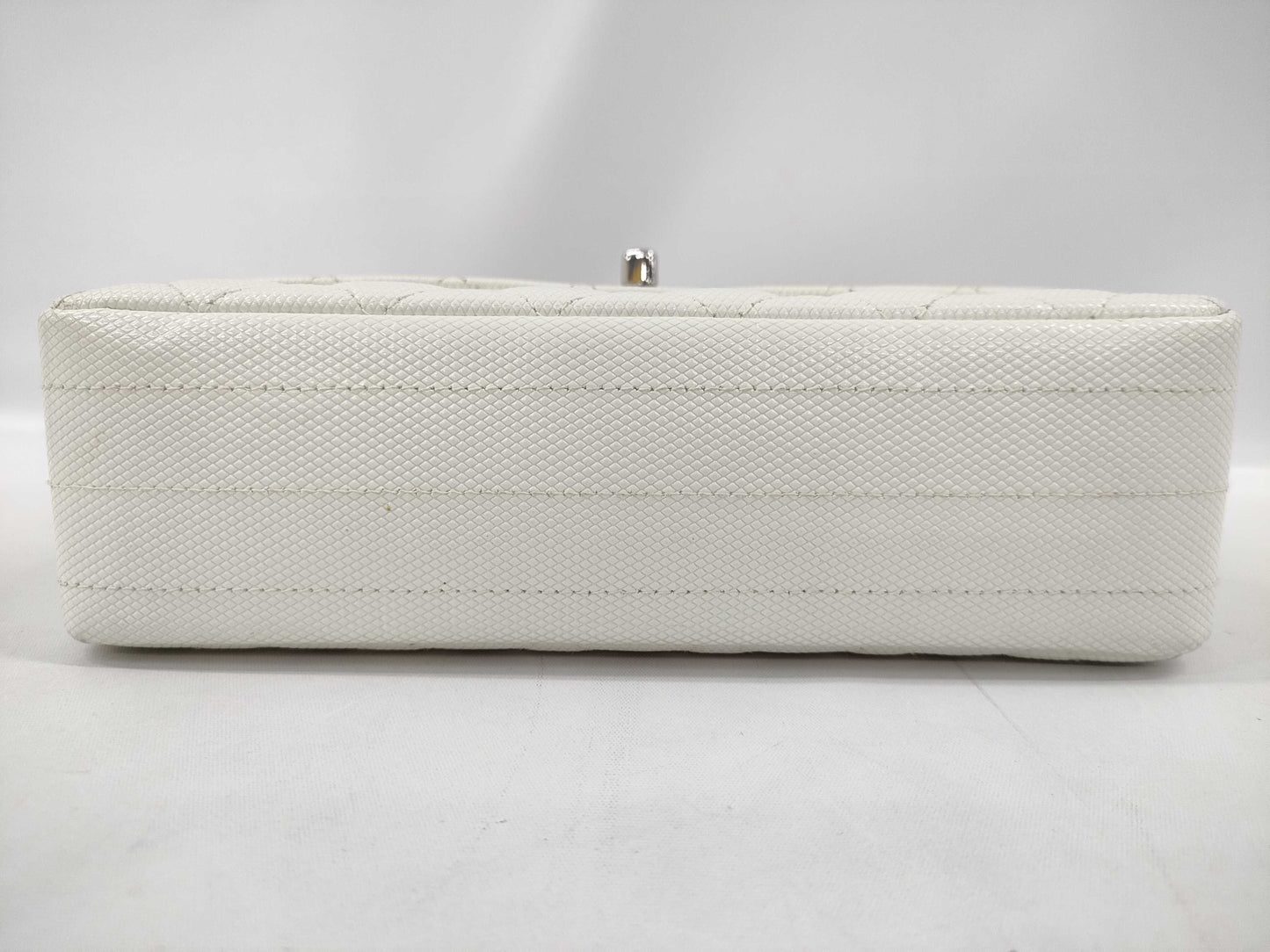 CHANEL Matelasse Plastic Chain Handbag