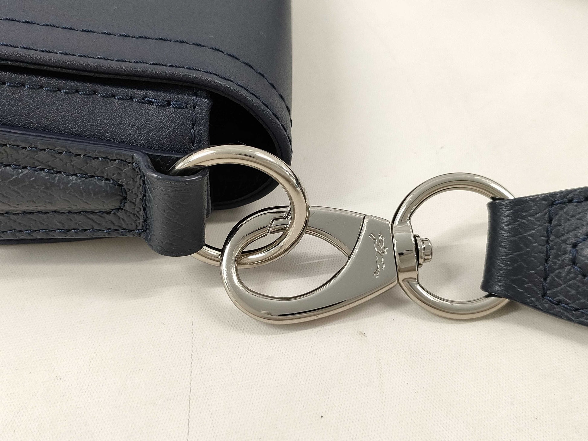 LONG CHAMP Round Shoulder Navy Shoulder Bag