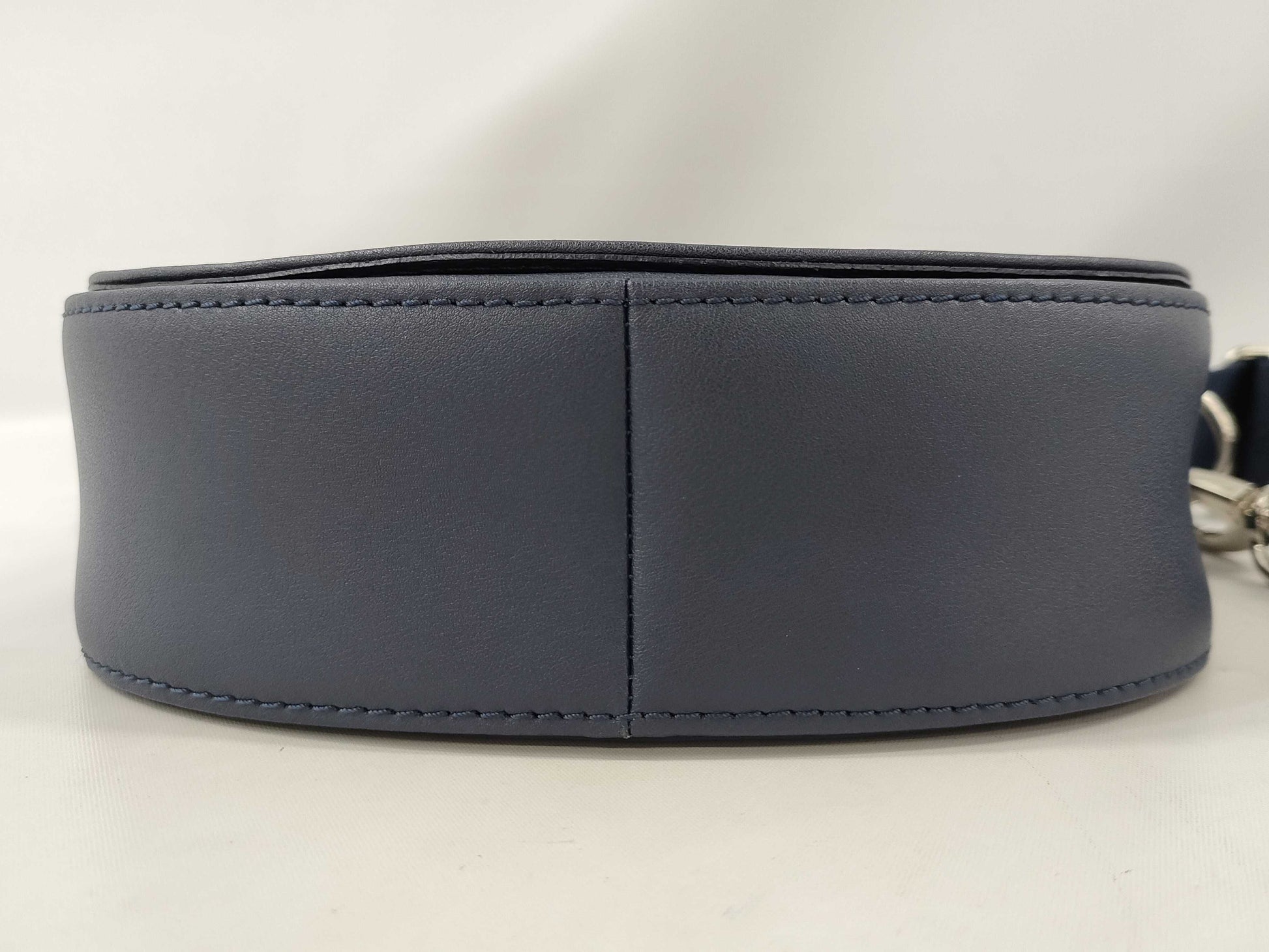 LONG CHAMP Round Shoulder Navy Shoulder Bag