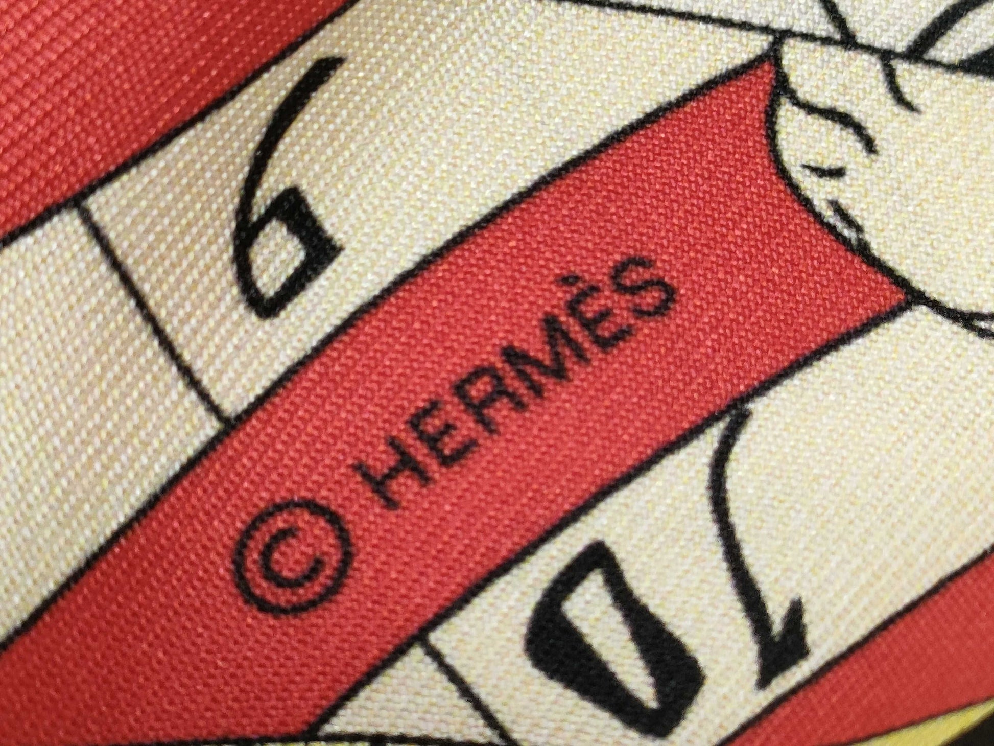 HERMES Twilly Silk Maxi Twilly Scarf with Tag