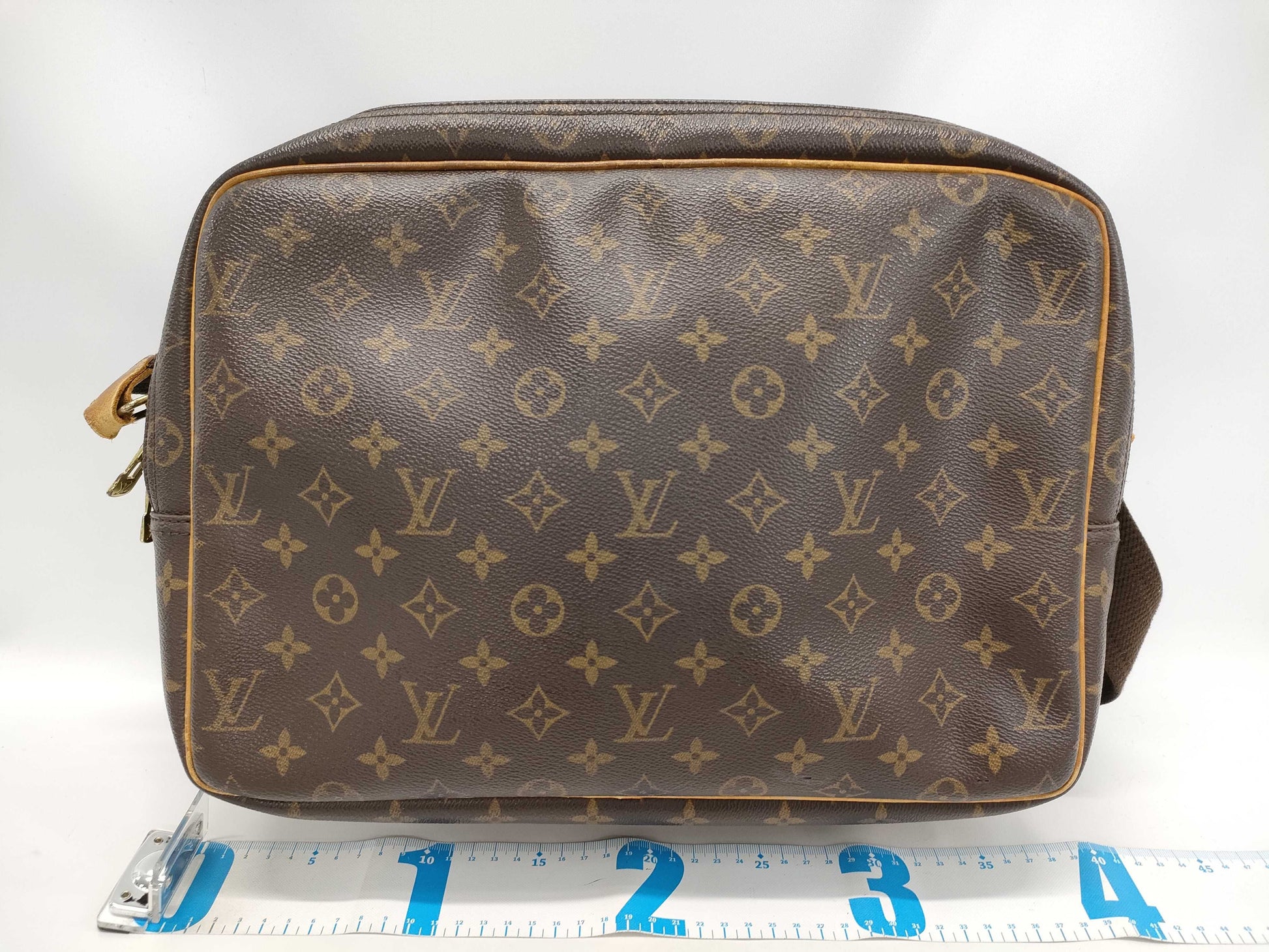 LOUIS VUITTON M45252 Monogram Reporter GM Shoulder Bag