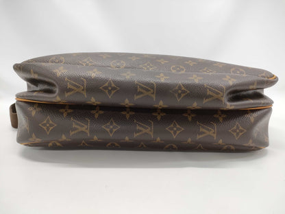 LOUIS VUITTON M45252 Monogram Reporter GM Shoulder Bag