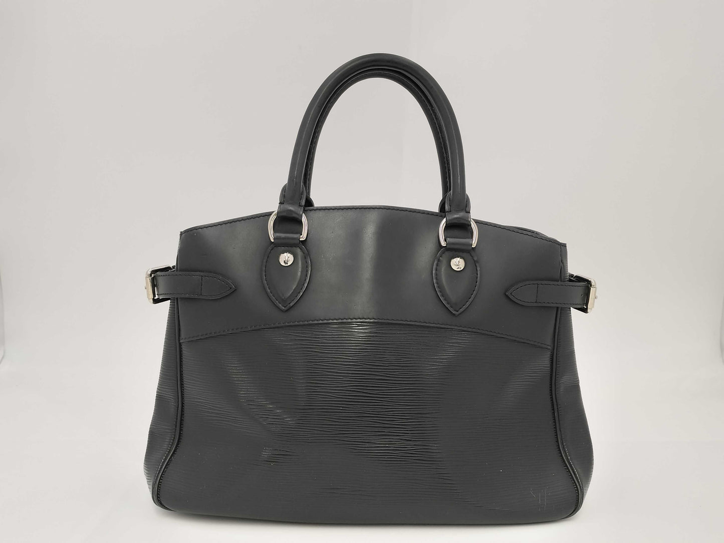 LOUIS VUITTON M59262 Monogram Louis Vuitton Epi Passy PM Handbag
