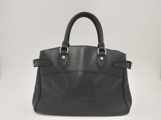 LOUIS VUITTON M59262 Monogram Louis Vuitton Epi Passy PM Handbag