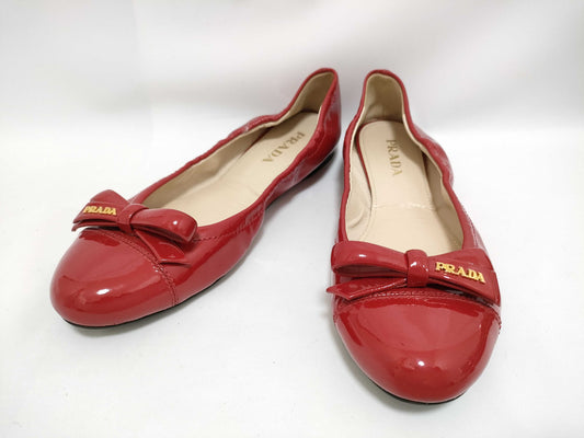 PRADA Prada enamel flat shoes red pumps