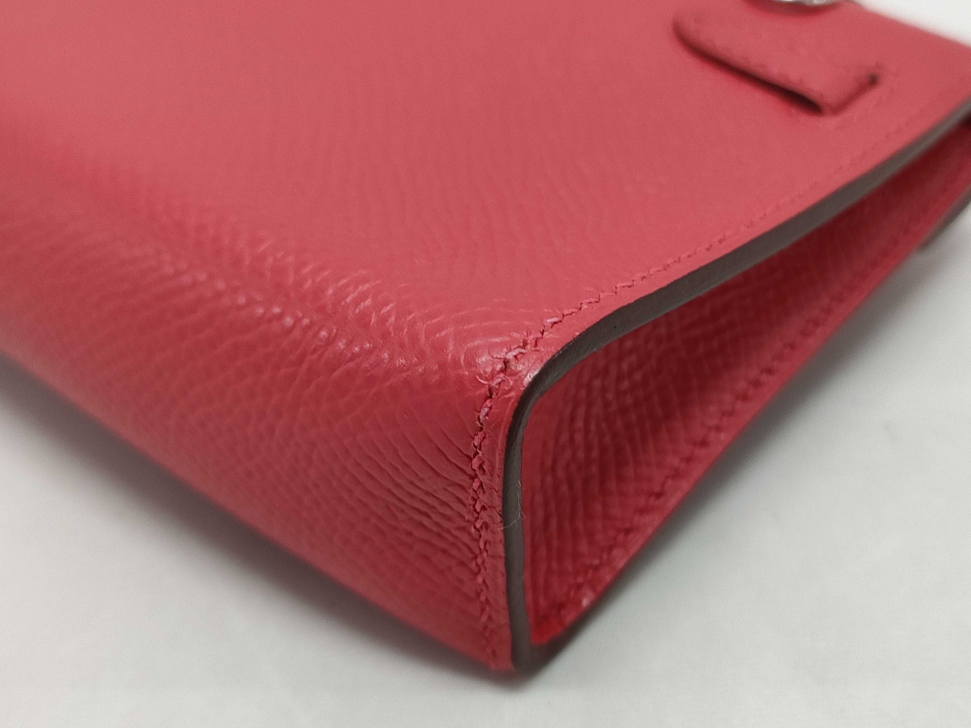 HERMES Kelly Mini Mini Kelly 15 Shoulder Bag in Epsom Leather, Rouge Kazak Leather, Silver Hardware