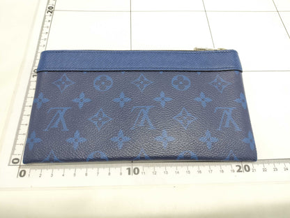 LOUIS VUITTON Taiga Rama Pochette Discovery PM Cobalt M30278 SP4119 Pouch