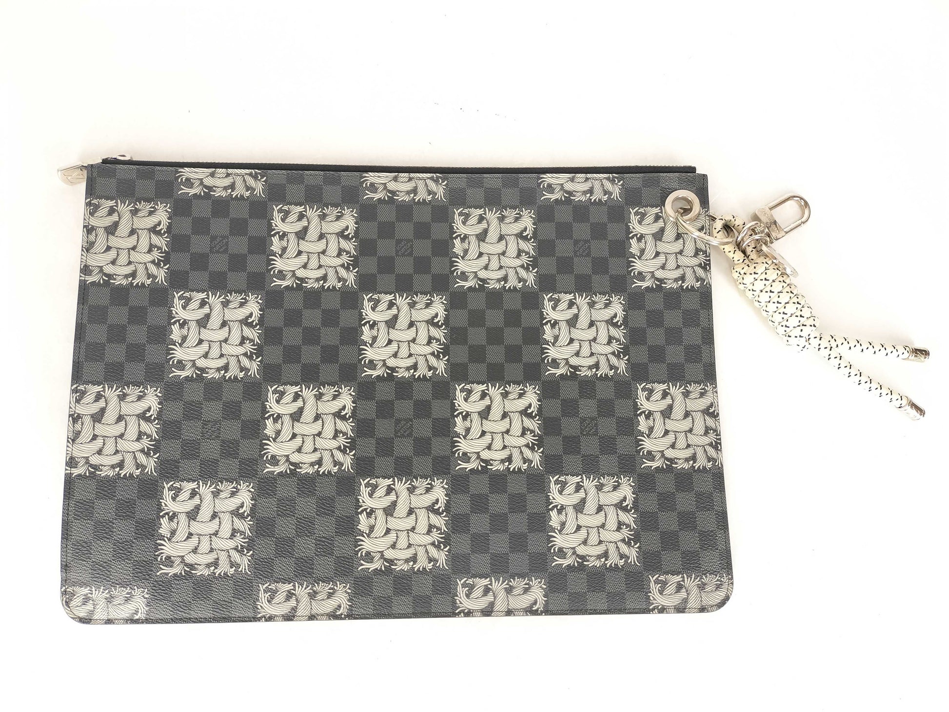 LOUIS VUITTON N61232 Damier Graphite Louis Vuitton Clutch Bag