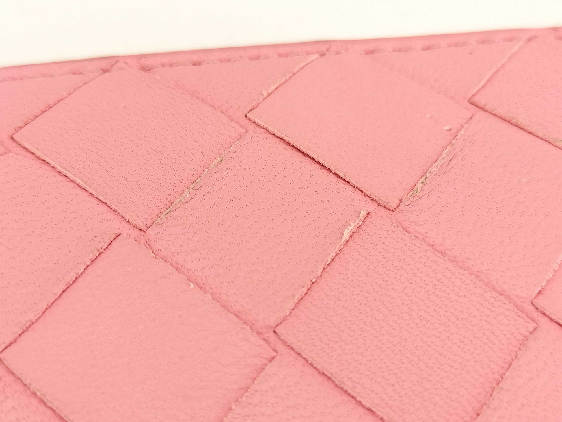 BOTTEGA VENETA Intrecciato Bottega Intrecciato Round Zip Wallet Accessories: Box, Dust Bag, Wallet
