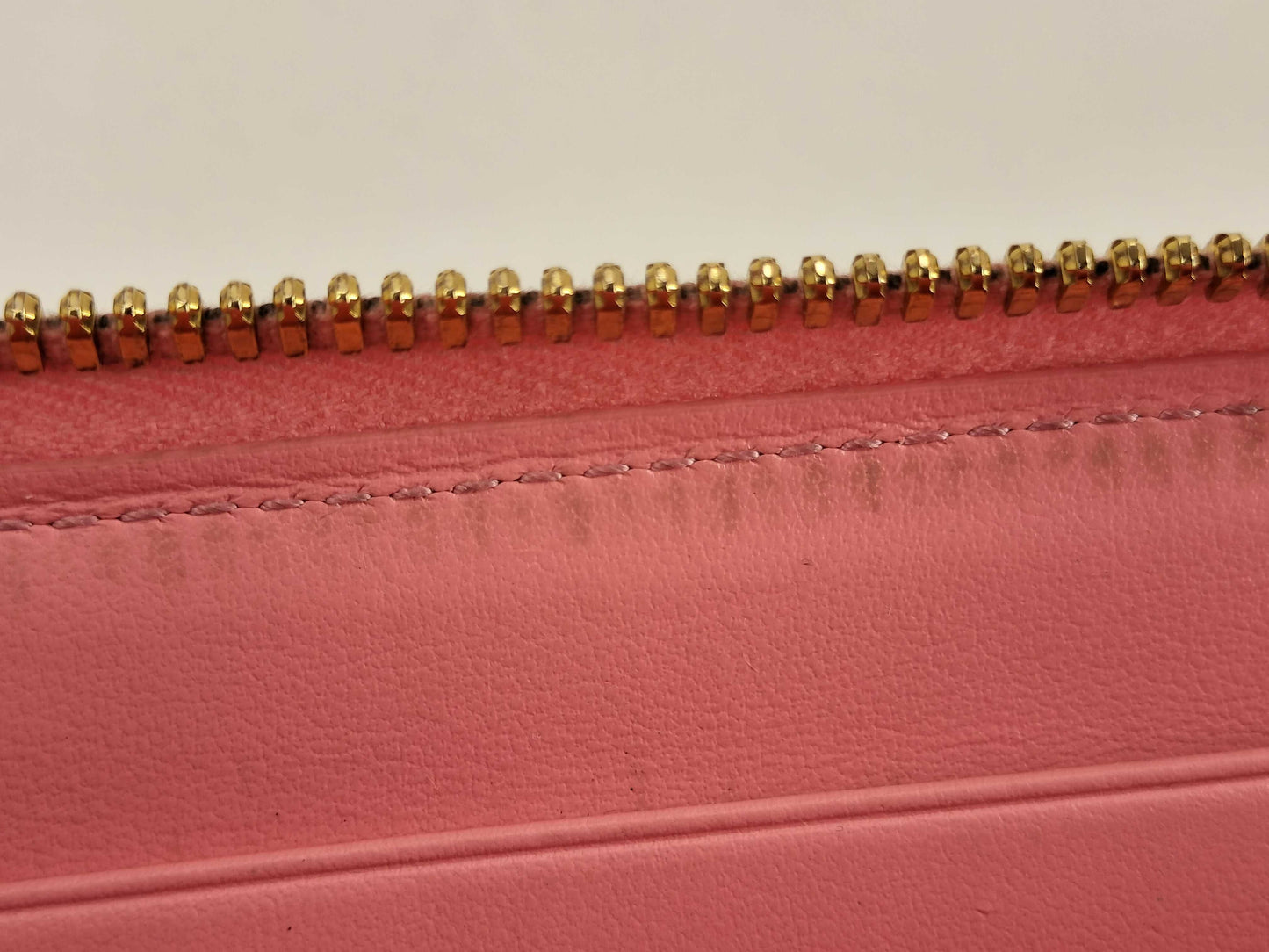 BOTTEGA VENETA Intrecciato Bottega Intrecciato Round Zip Wallet Accessories: Box, Dust Bag, Wallet