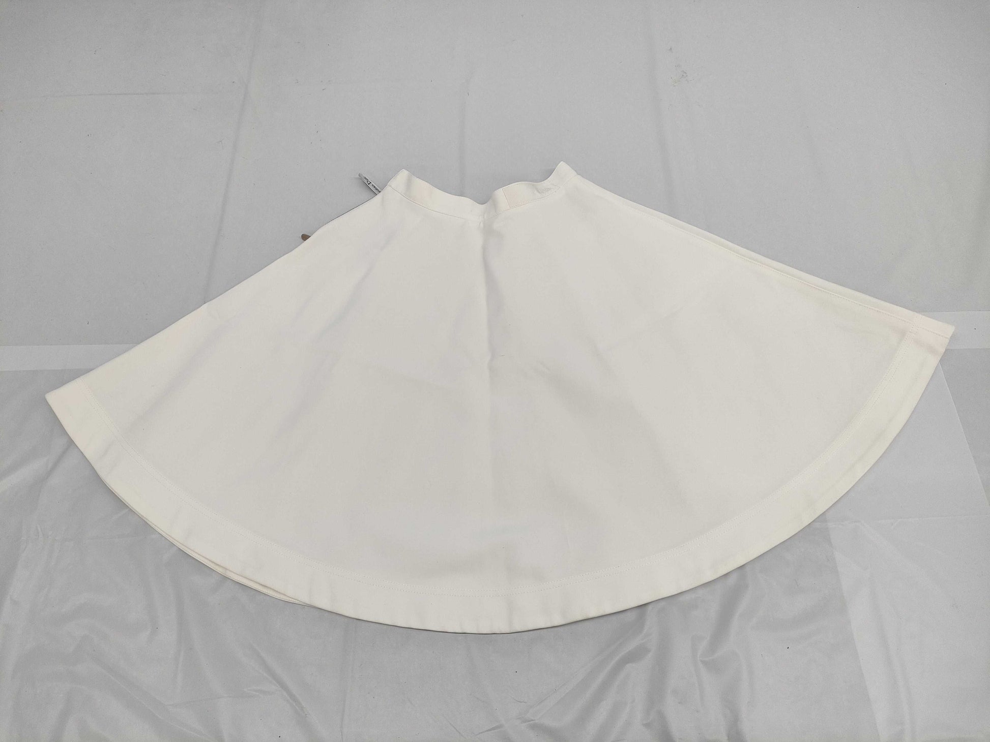Dior Christian Dior Knee-Length Skirt with Embroidered Flowers, White, Size 38
