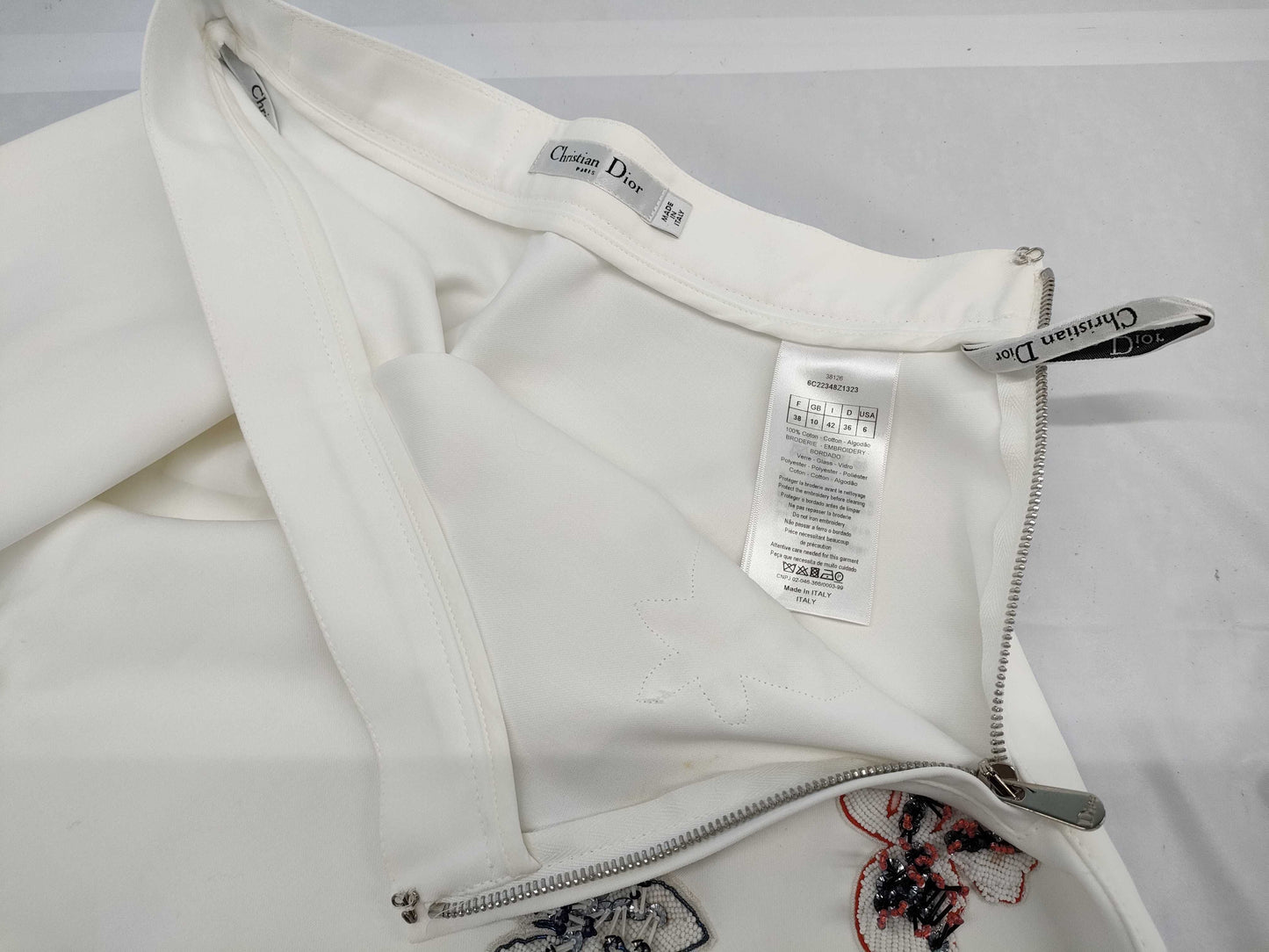 Dior Christian Dior Knee-Length Skirt with Embroidered Flowers, White, Size 38