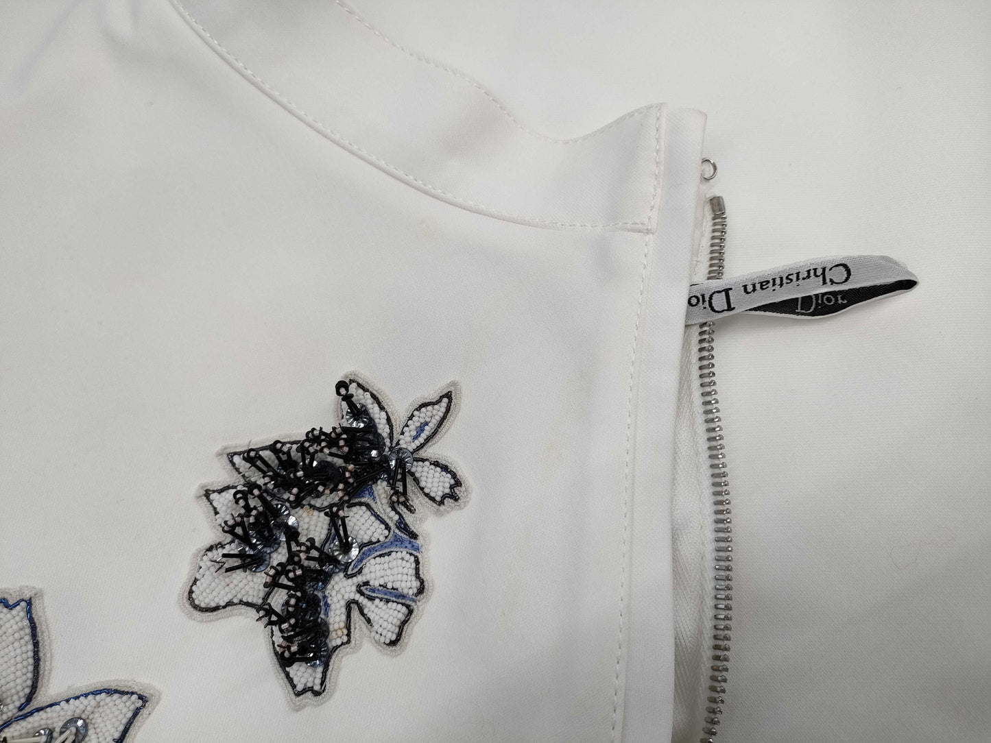 Dior Christian Dior Knee-Length Skirt with Embroidered Flowers, White, Size 38