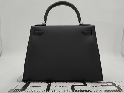 HERMES Kelly 28 Epson Black B-stamped Handbag