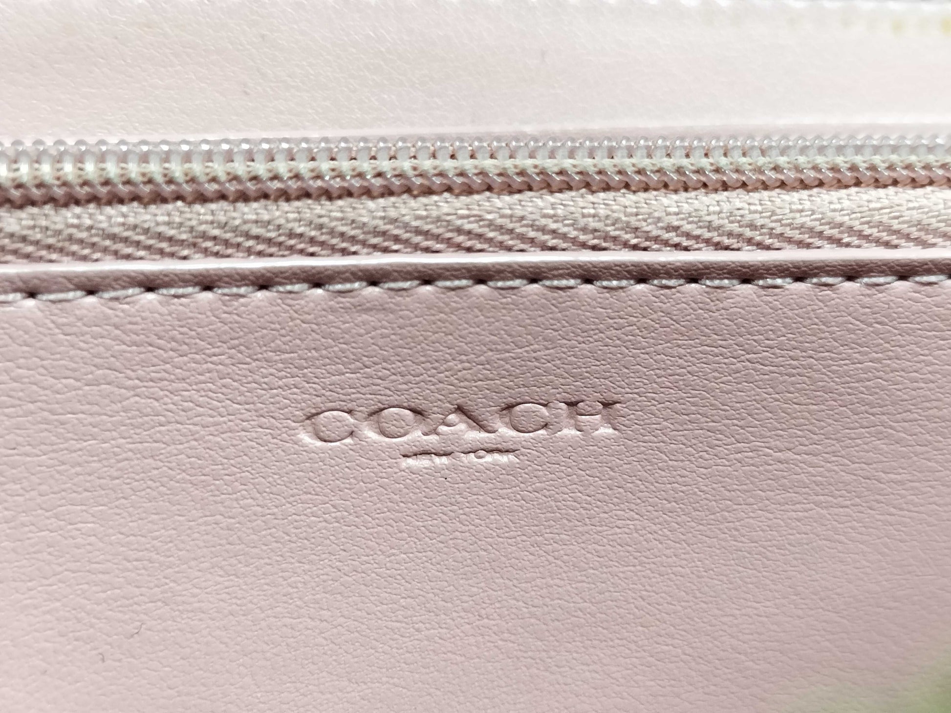 COACH Signature Coach Signature Wallet Wallet