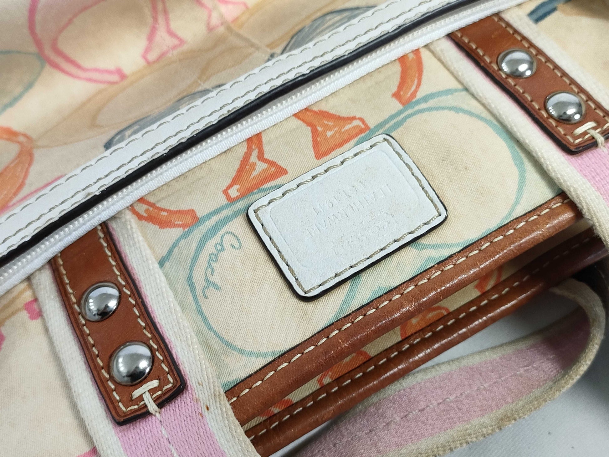 COACH Signature Coach Signature Handbag Handbag