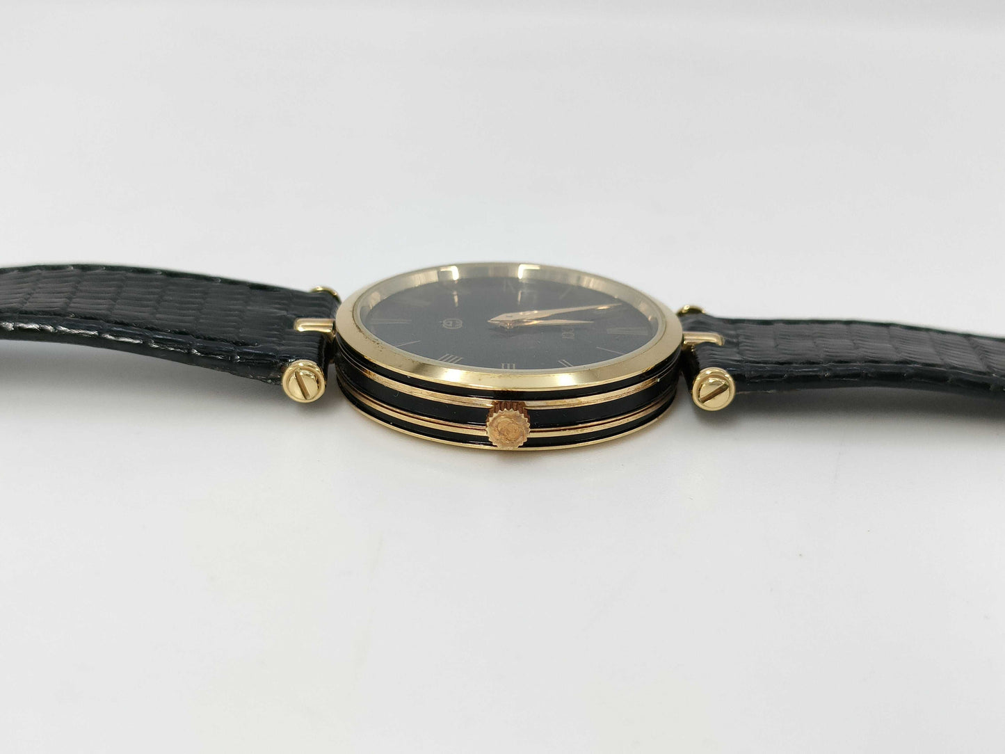 GUCCI Quartz Unmoving Women's Watch