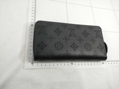 LOUIS VUITTON M61867 Mahina Louis Vuitton Zippy Wallet Noir Box Dust Bag Wallet