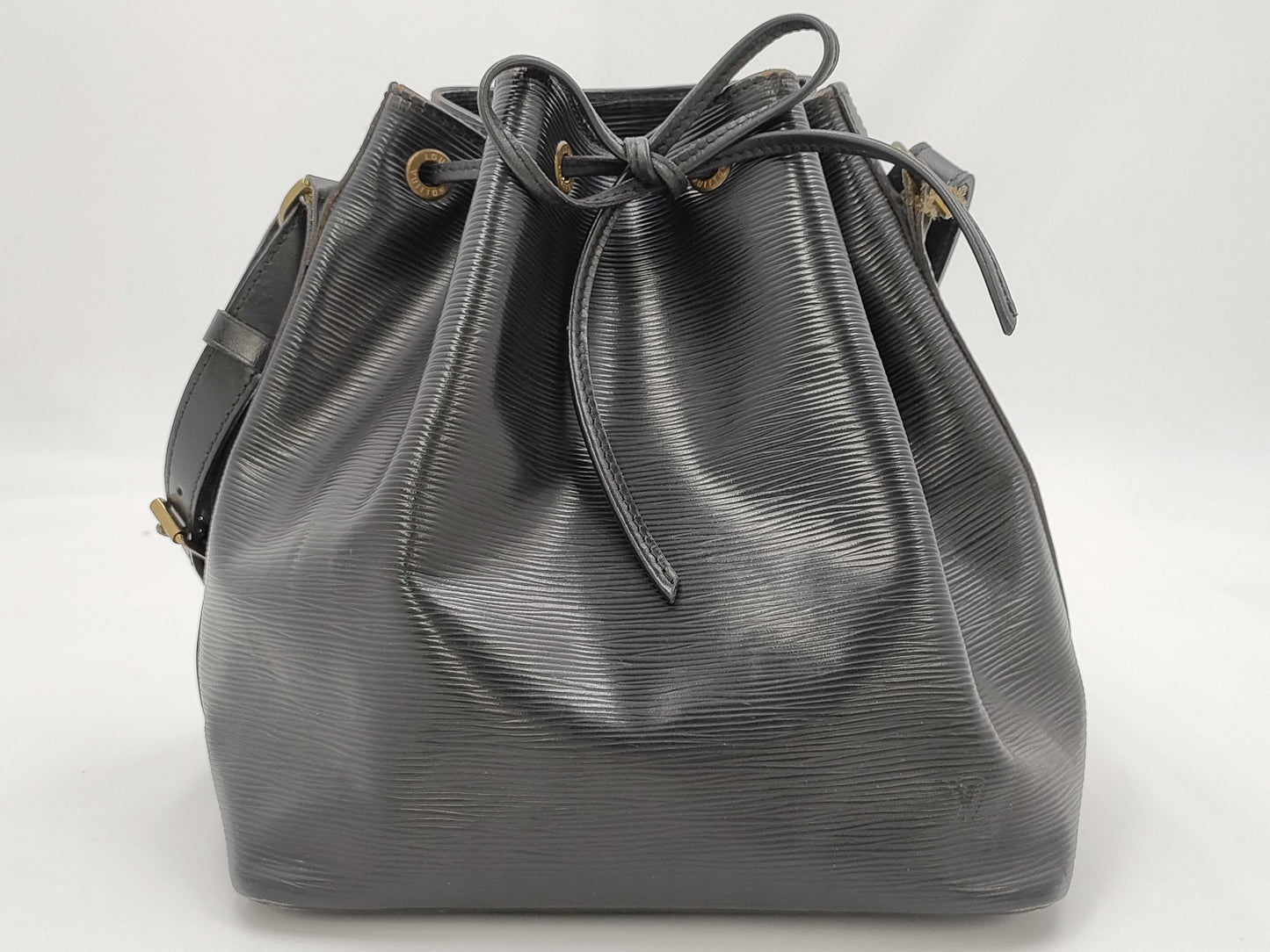 LOUIS VUITTON Petit Noe Epi Noir One-Shoulder Bag in Black Leather M44102/8906A2 Shoulder Bag