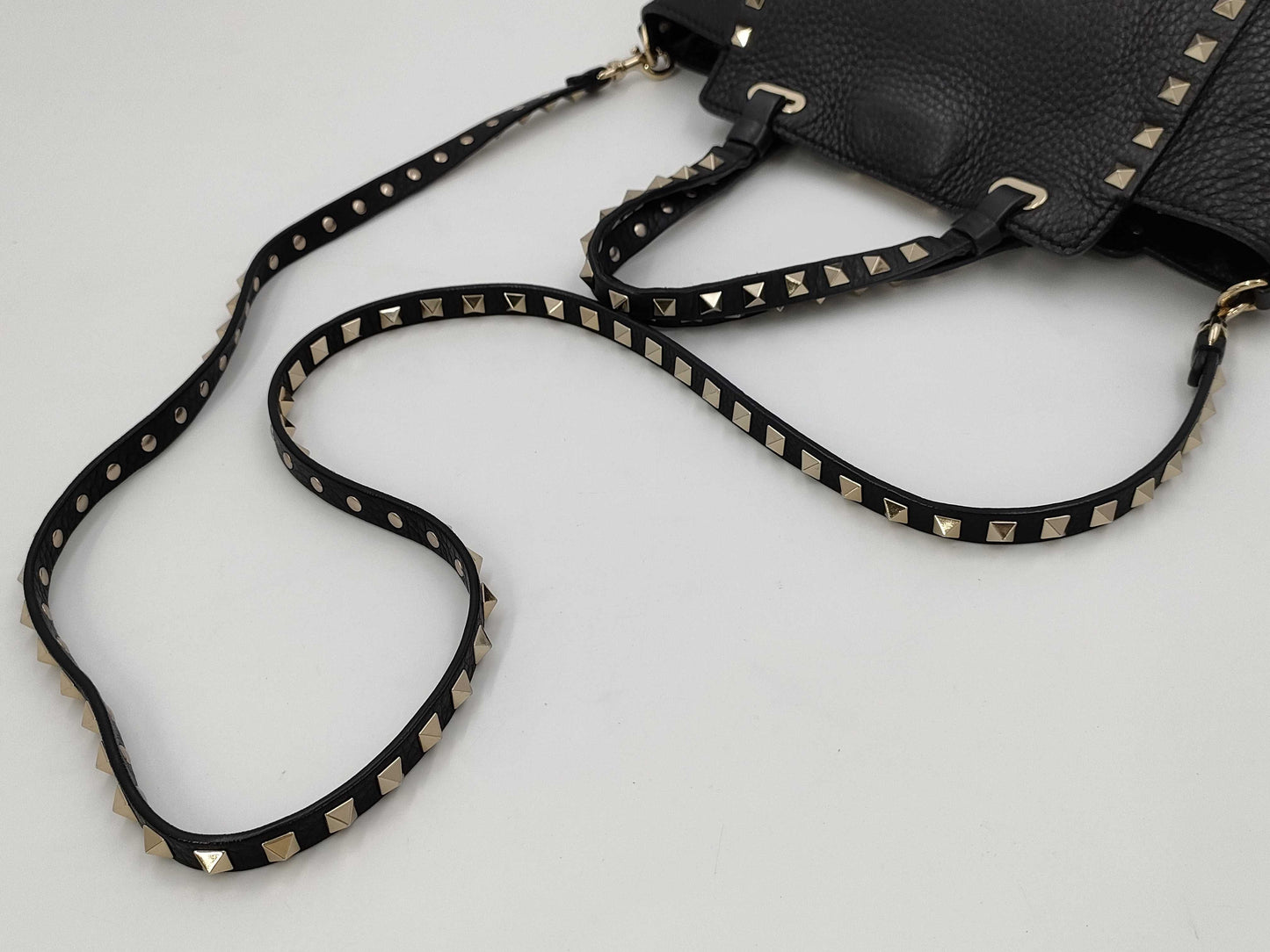 Valentino Garavani VALENTINO Garavani Rock Studs Leather Mini 2way bag Black bag