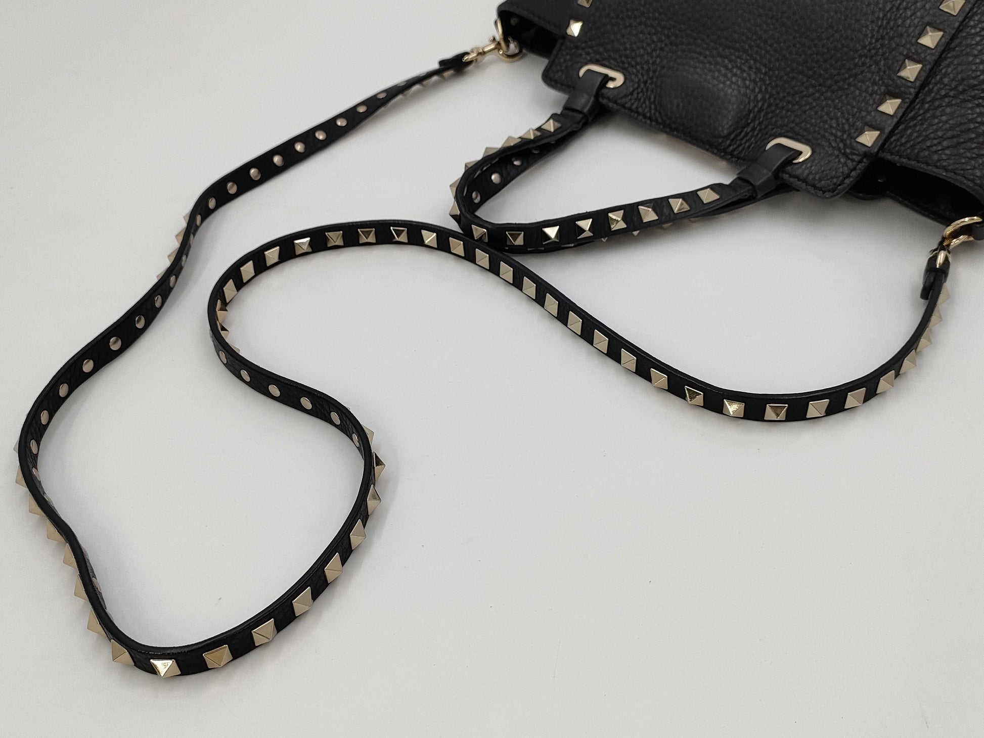 Valentino Garavani VALENTINO Garavani Rock Studs Leather Mini 2way bag Black bag