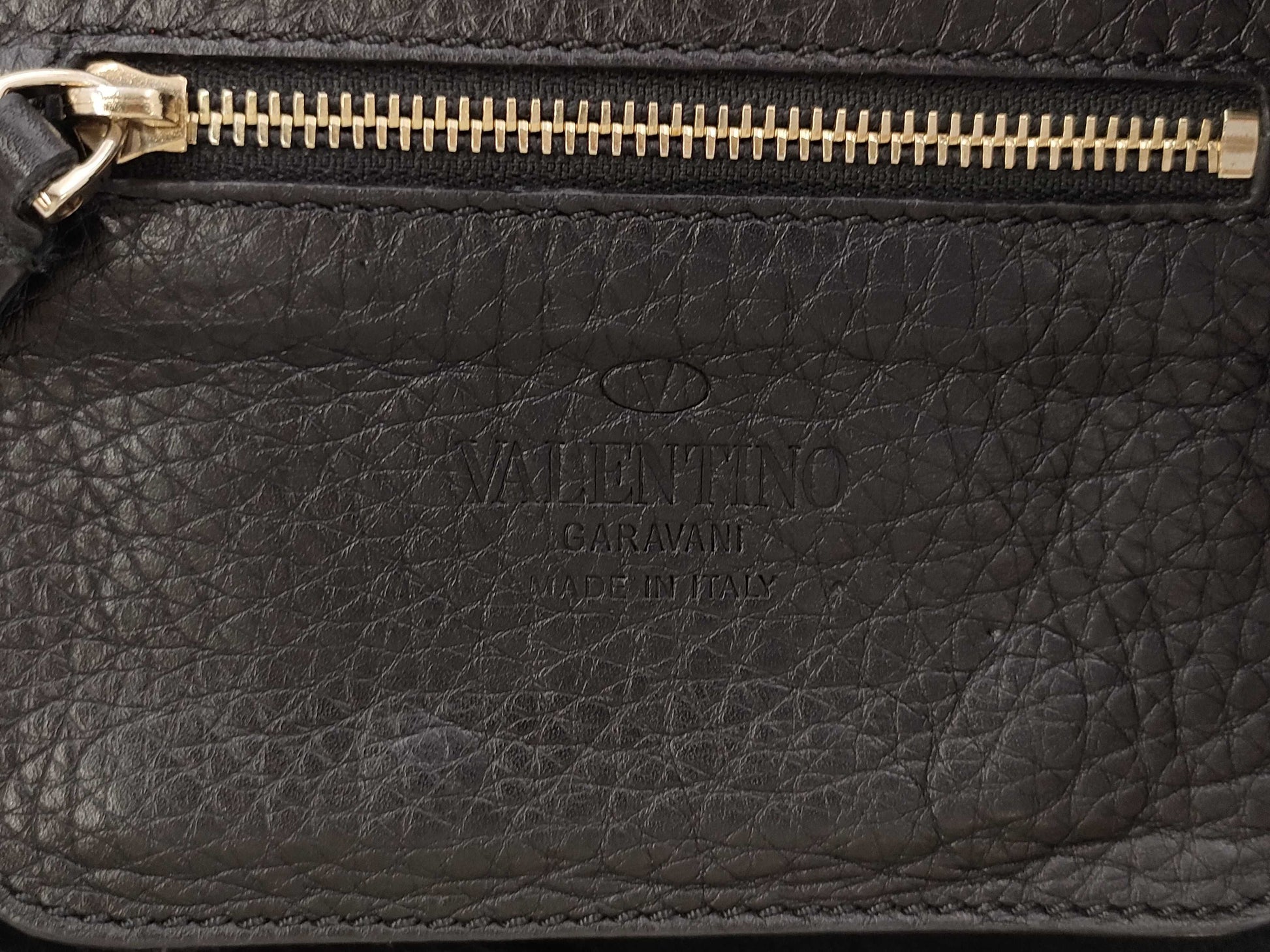 Valentino Garavani VALENTINO Garavani Rock Studs Leather Mini 2way bag Black bag