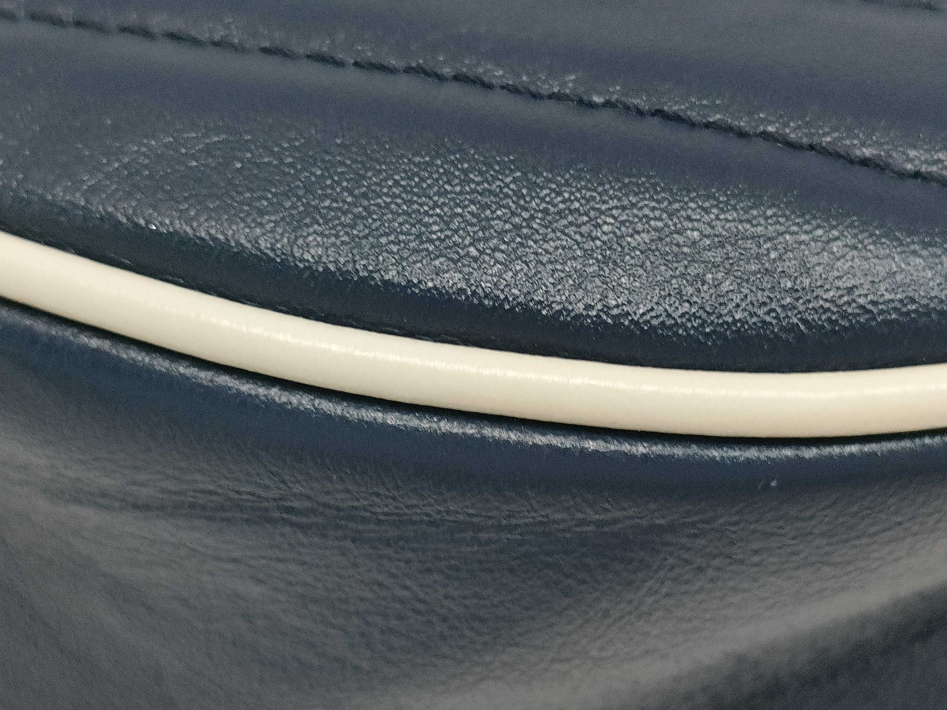 GUCCI GG Marmont Round Shoulder Bag, Navy