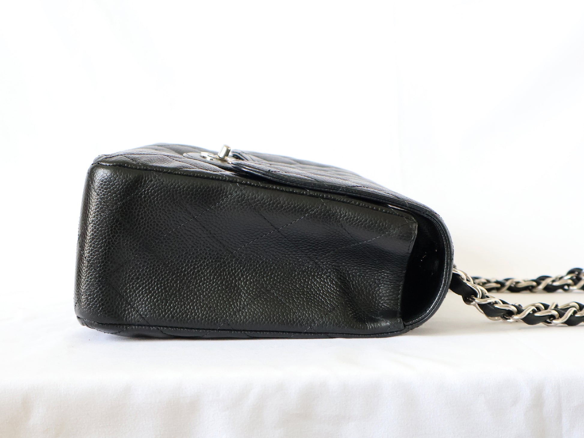 CHANEL Seal 11 Series Caviar Skin Deca Matelasse 30 Double Chain Shoulder Bag Black