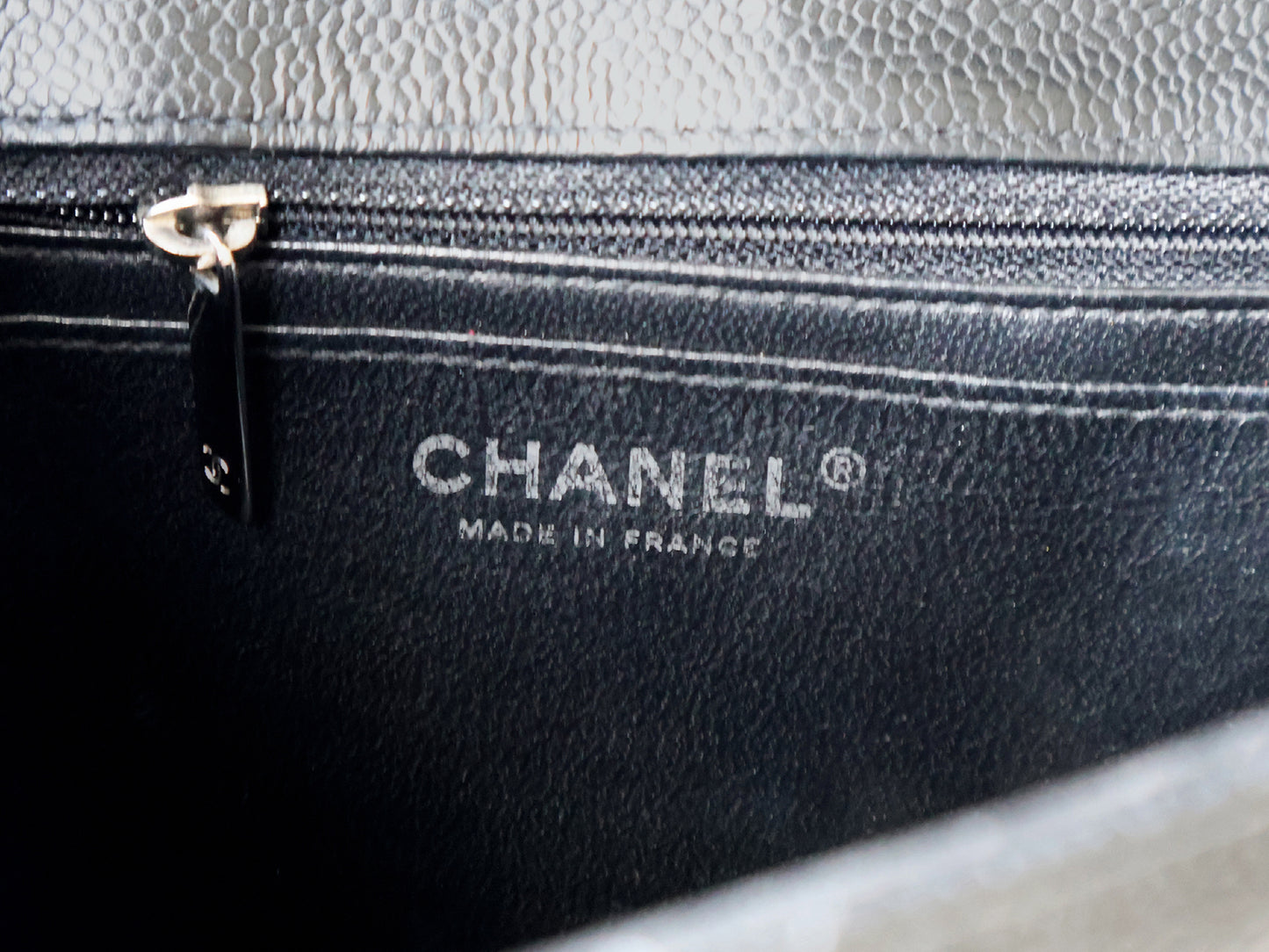 CHANEL Seal 11 Series Caviar Skin Deca Matelasse 30 Double Chain Shoulder Bag Black
