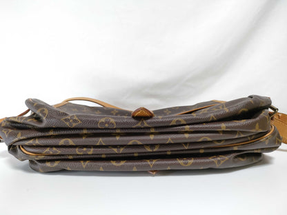 LOUIS VUITTON M42256 Monogram Louis Vuitton Saumur Monogram Shoulder Bag