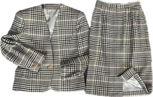 Burberry London Classic Check Wool Suit 7 Other Apparel