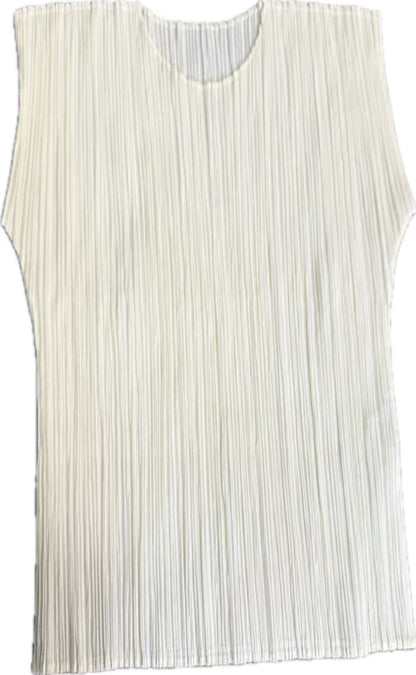 ISSEY MIYAKE PLEATS PLEASE creamy white top size 3 top