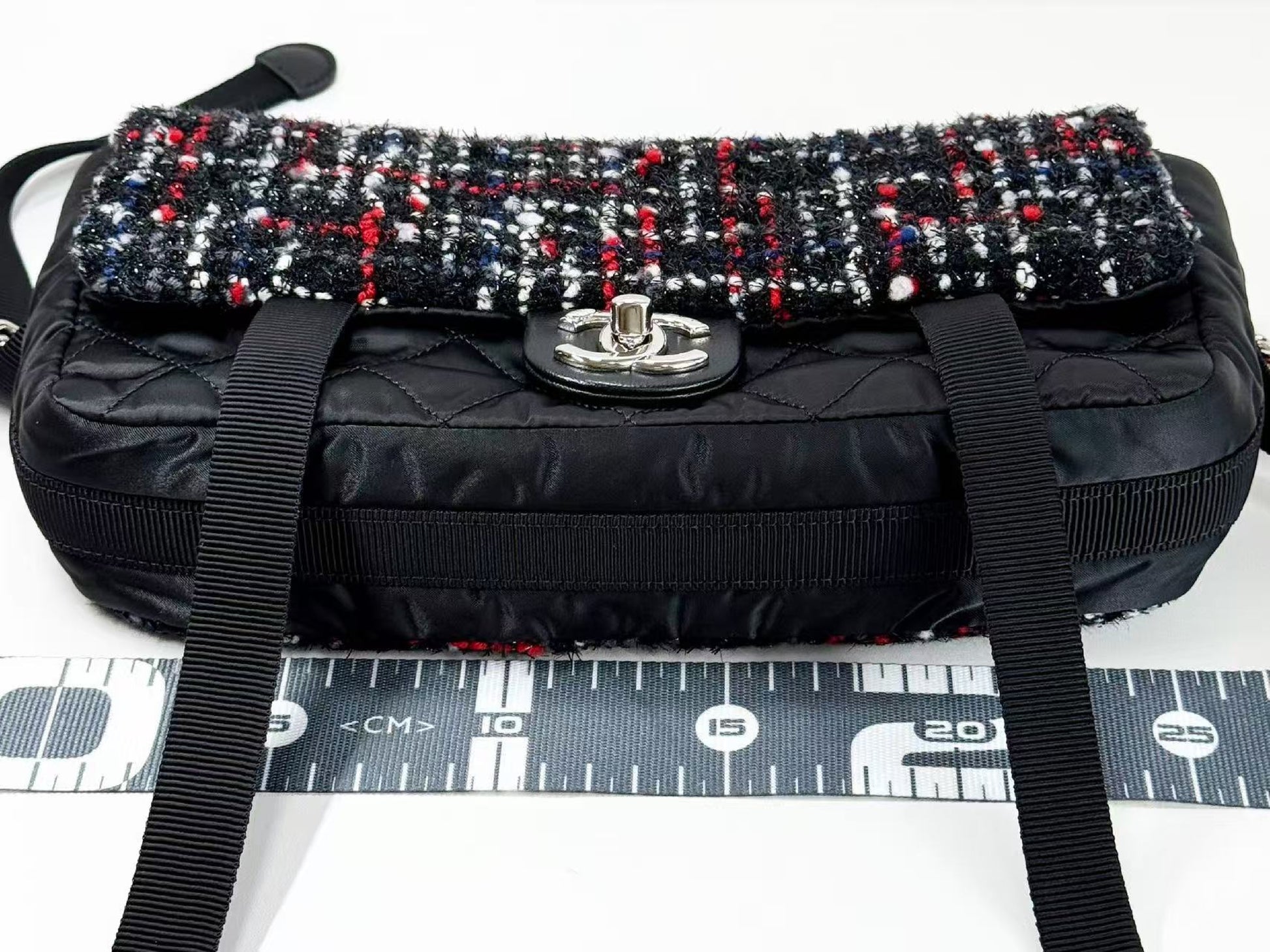 CHANEL Matelasse Black Lamé Tweed x Nylon Tanlock 2-Way Shoulder Bag, W26cm [Card and sticker included] Silver Hardware Shoulder Bag 24712517