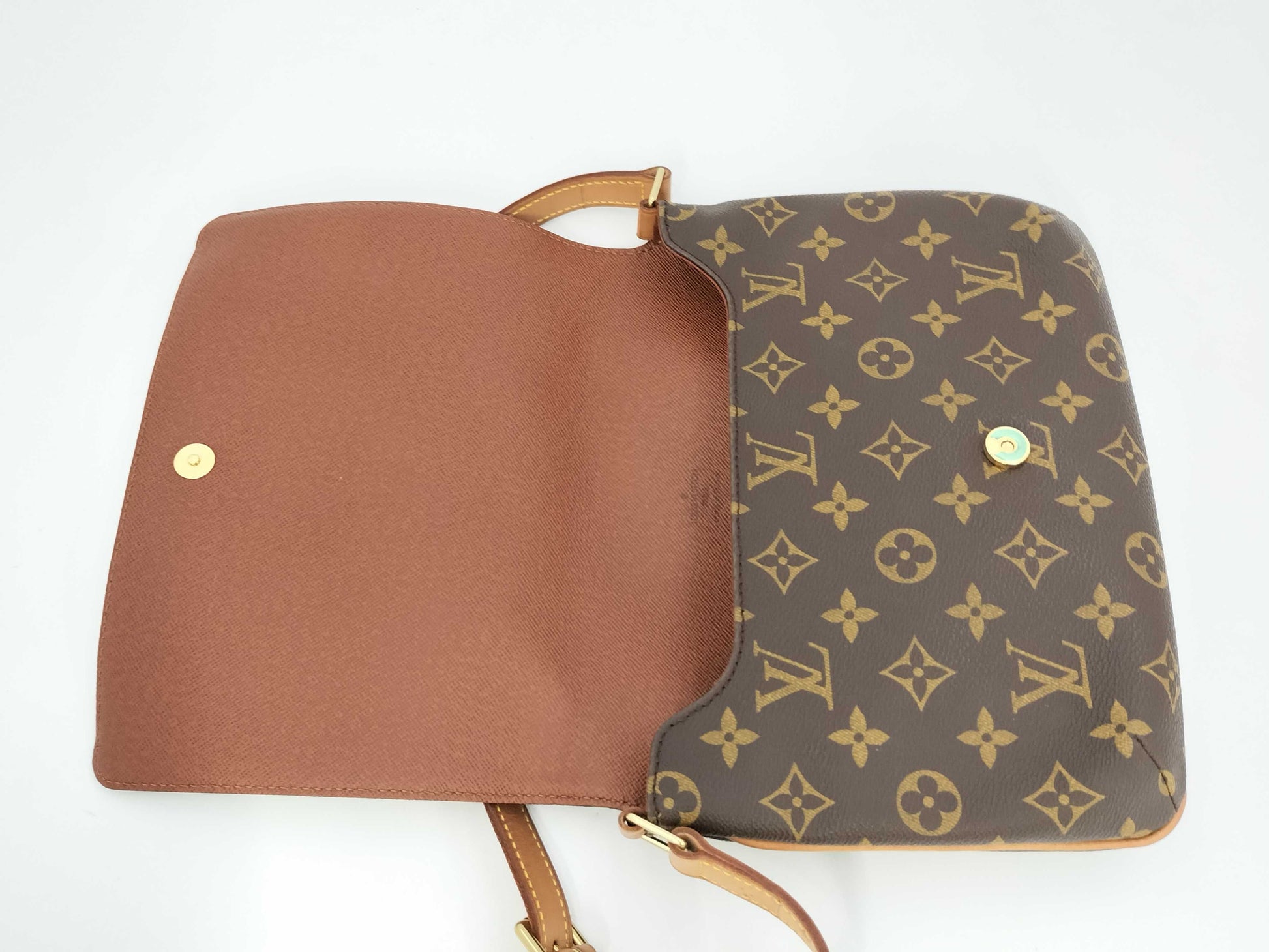 LOUIS VUITTON Monogram Shoulder Bag
