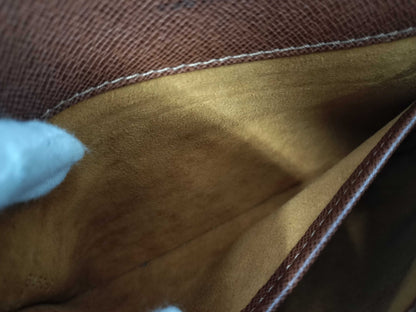 LOUIS VUITTON Monogram Shoulder Bag