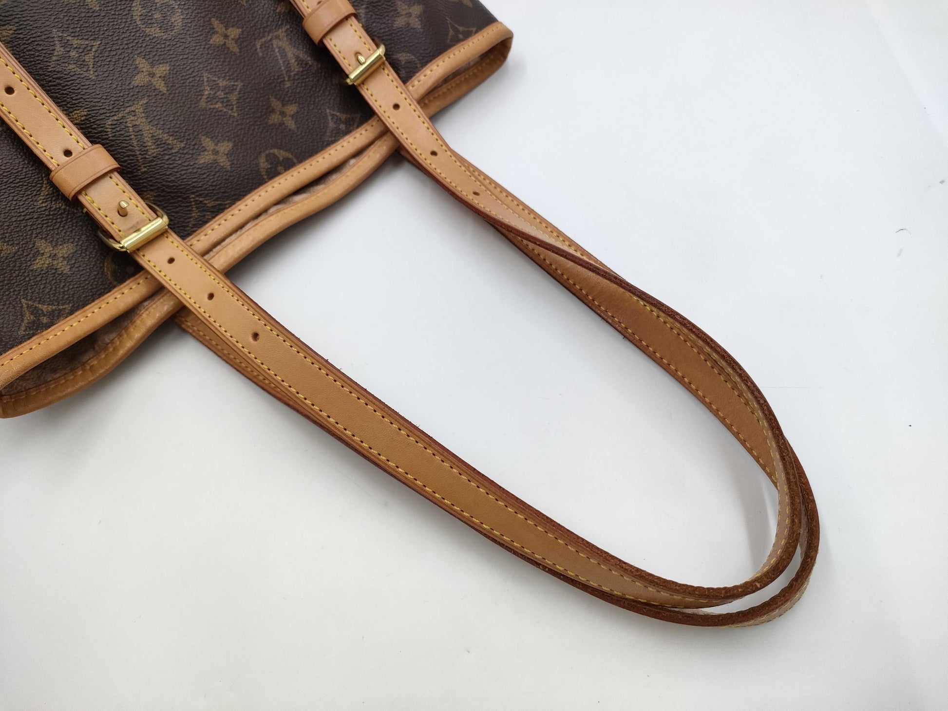 LOUIS VUITTON Monogram Packet Tote Bag