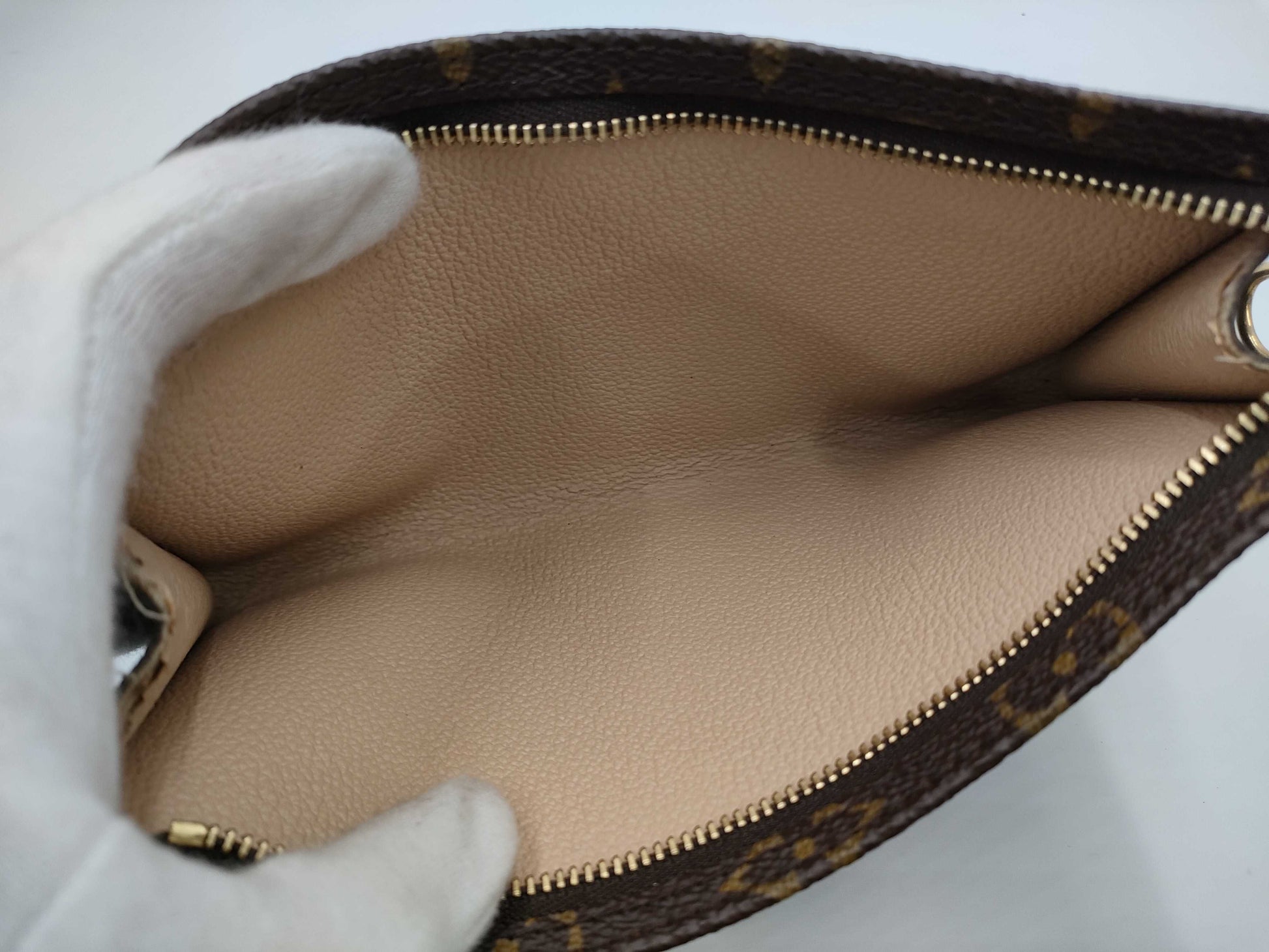 LOUIS VUITTON Monogram Packet Tote Bag