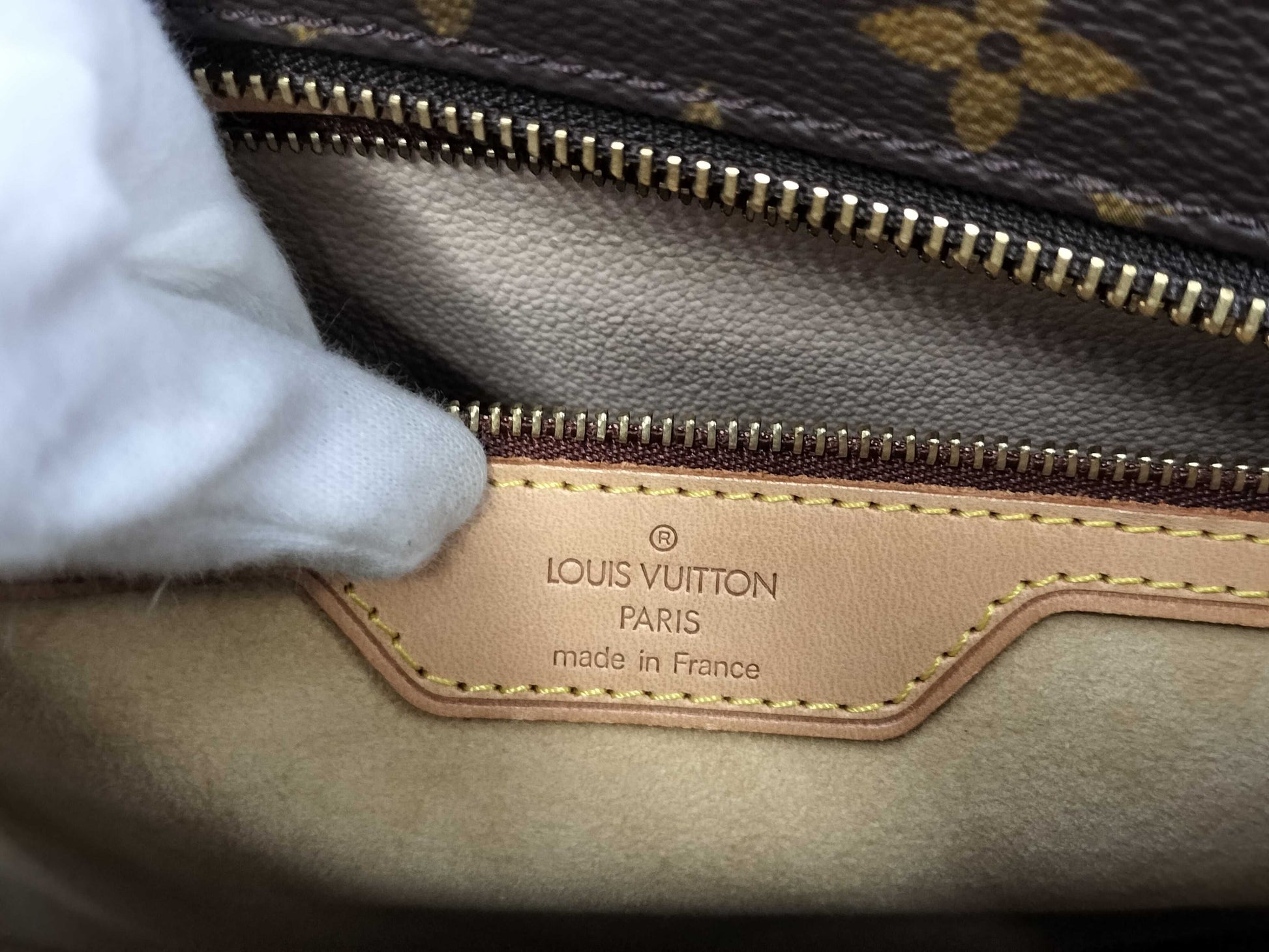 LOUIS VUITTON Monogram Shoulder Bag Tote Bag