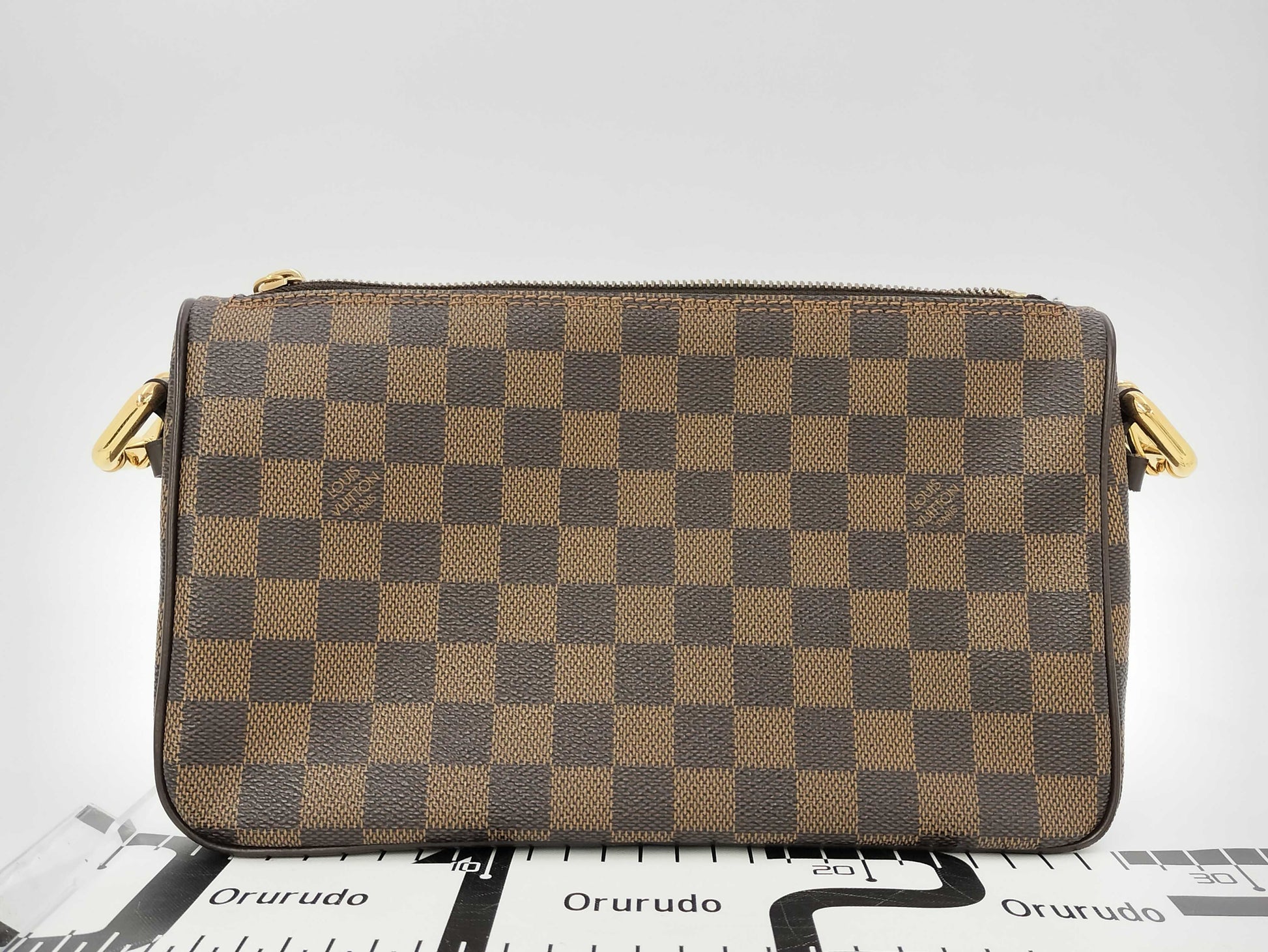 LOUIS VUITTON Damier Shoulder Bag