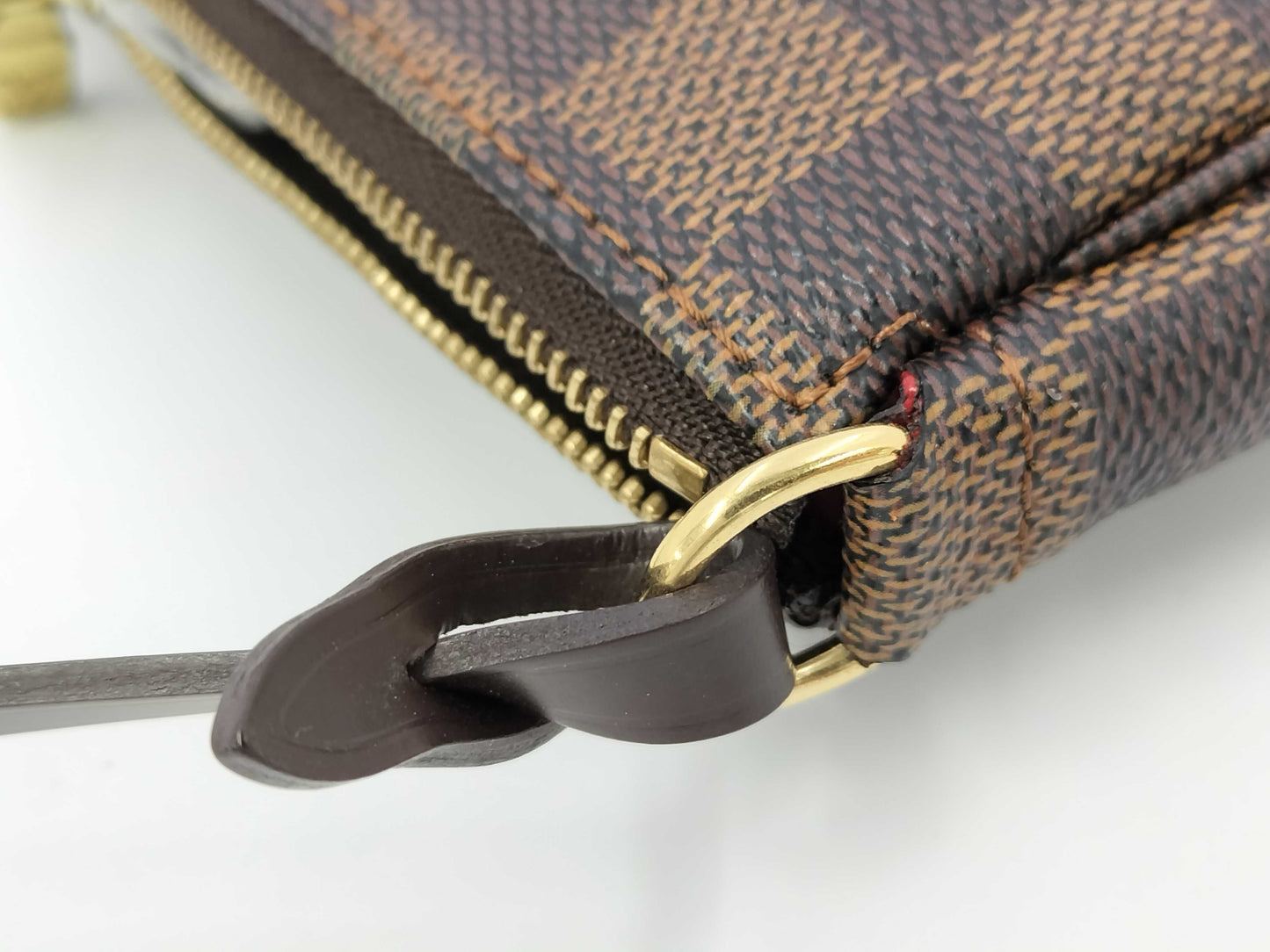 LOUIS VUITTON Damier bag pouch