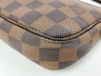 LOUIS VUITTON Damier bag pouch